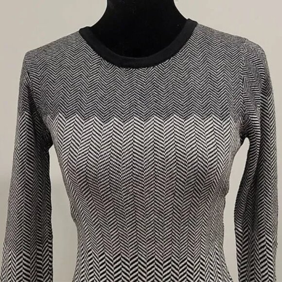 Brand New Women's Belle Vere Black & White Knit Dress - Picture 4 of 11